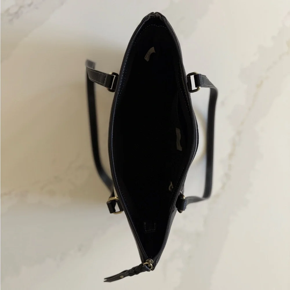 ST John’s Bay Black Shoulder Handbag